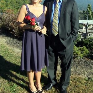 💚 Glamorous but Modest Cocktail Dress - Absolutely Wonderful!